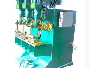 Máy hàn 3 đầu 3头排焊机