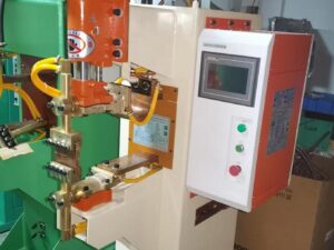 Máy hàn lưới thép không gỉ tần số trung bình 中频不锈钢网焊接机
